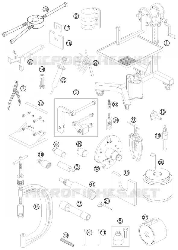 OUTILLAGE SPECIFIQUE (MOTEUR)